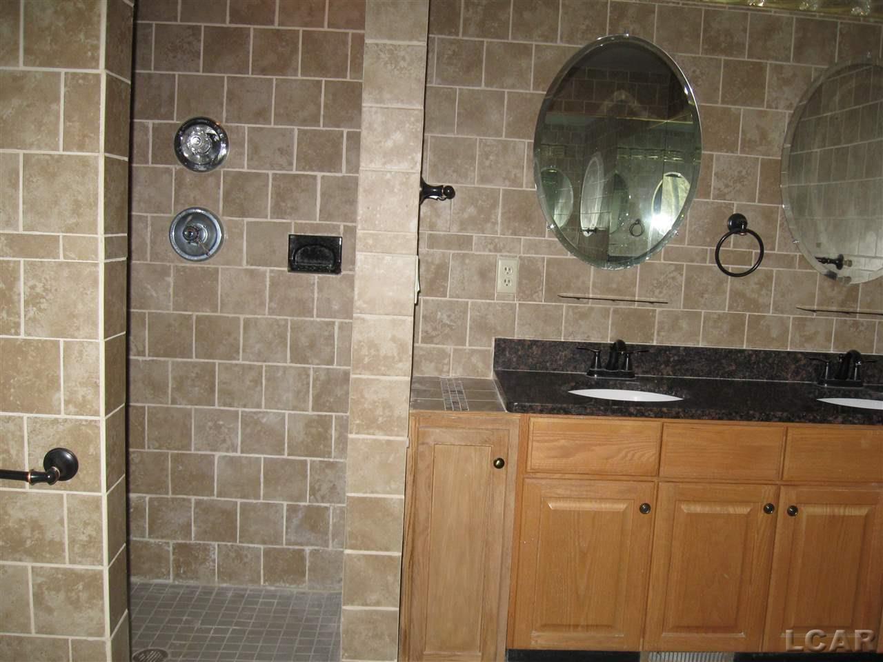 10239 Bridge Road Onsted, MI 49265 - Photo 16 of 25