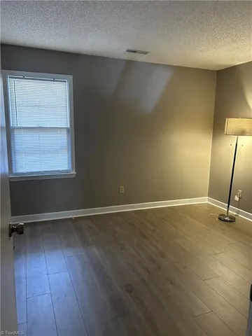 $1,500 | 301 Windsor Manor Way, Unit C, Kernersville, NC 27284