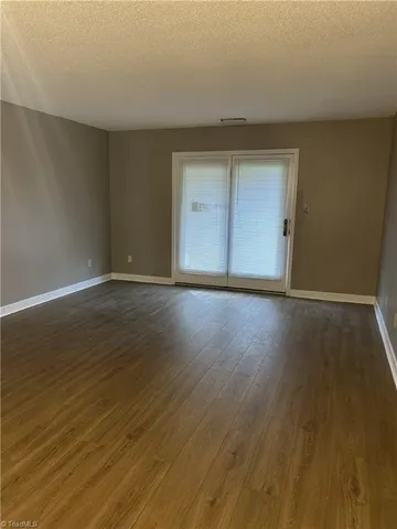 $1,500 | 301 Windsor Manor Way, Unit C, Kernersville, NC 27284