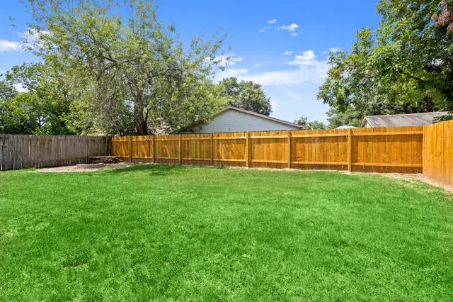 $2,000 | 22722 Braken Carter Lane, Katy, TX 77449