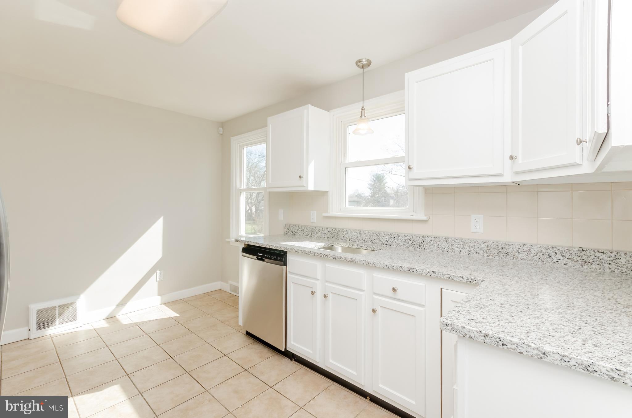 312 Wakefield Road Hagerstown, MD 21740 - Photo 14 of 37