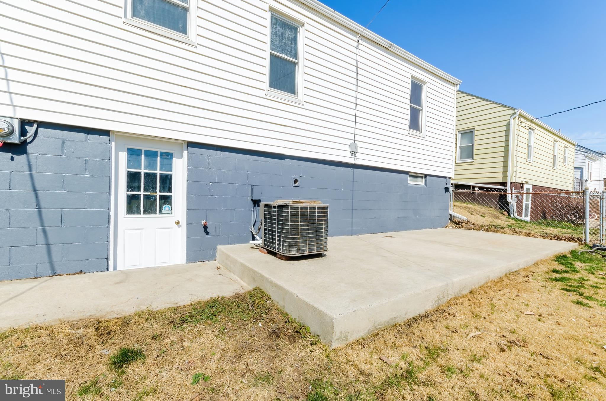 312 Wakefield Road Hagerstown, MD 21740 - Photo 9 of 37
