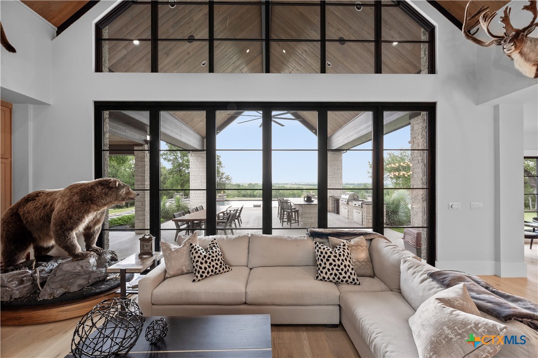19102 Post Oak Road Bartlett, TX 76511 - Photo 28 of 43 a living room with furniture and a large window