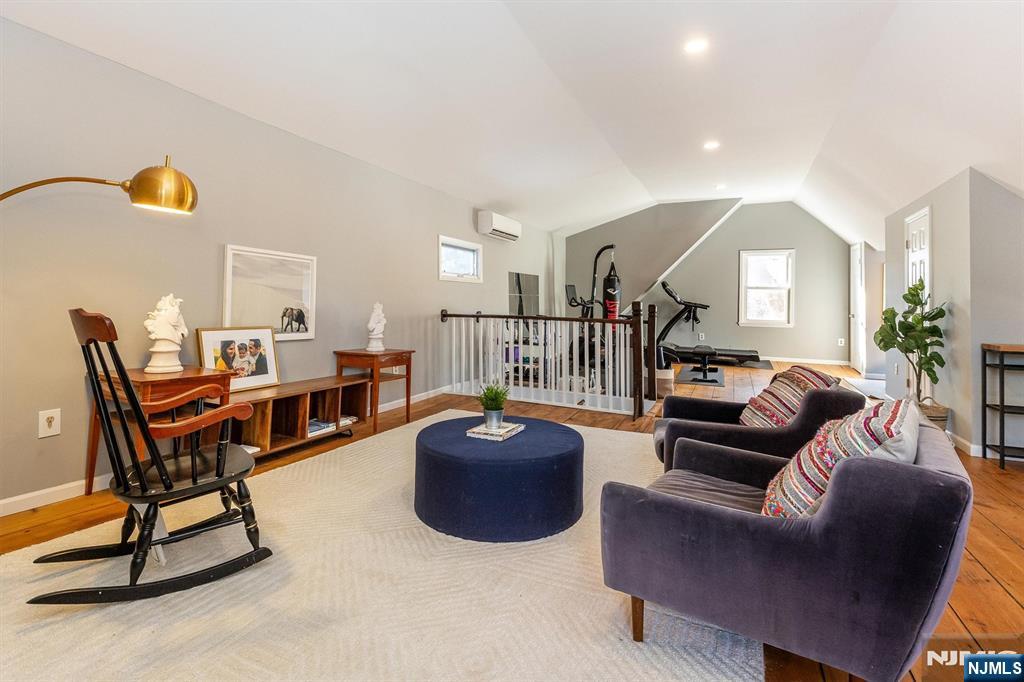 64 Forest Avenue Glen Ridge, NJ 07028 - Photo 45 of 50