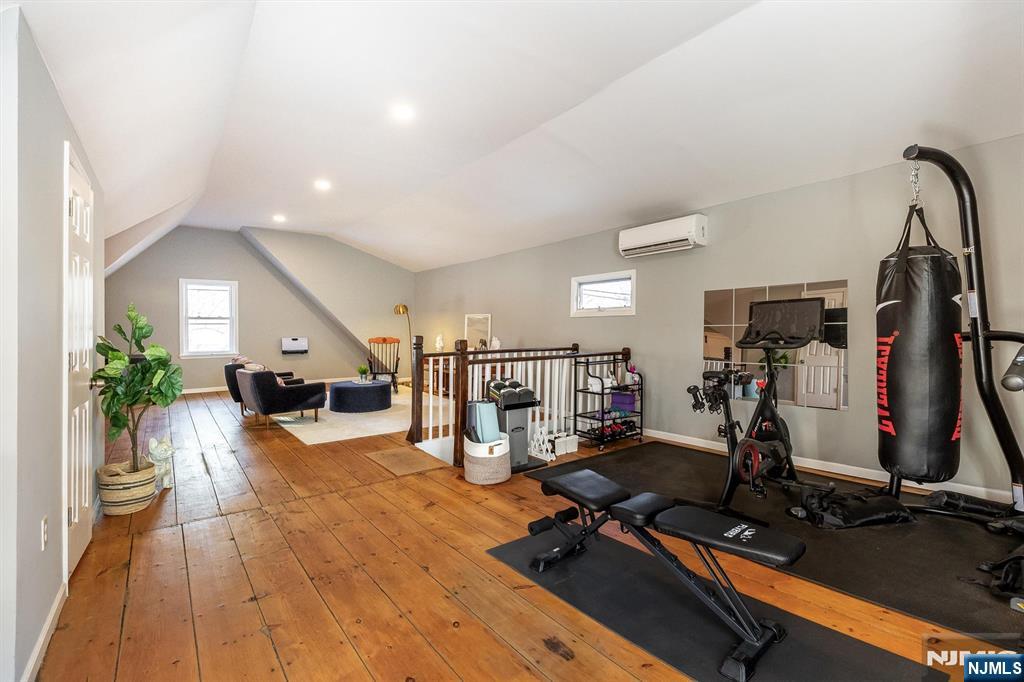 64 Forest Avenue Glen Ridge, NJ 07028 - Photo 47 of 50