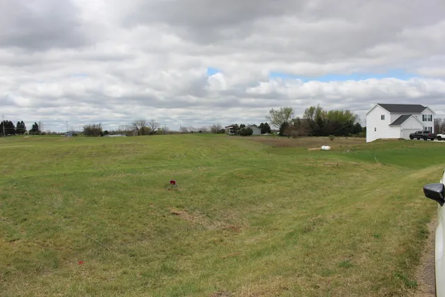 $120,000 | 17105 Country Drive, Manchester, MI 48158