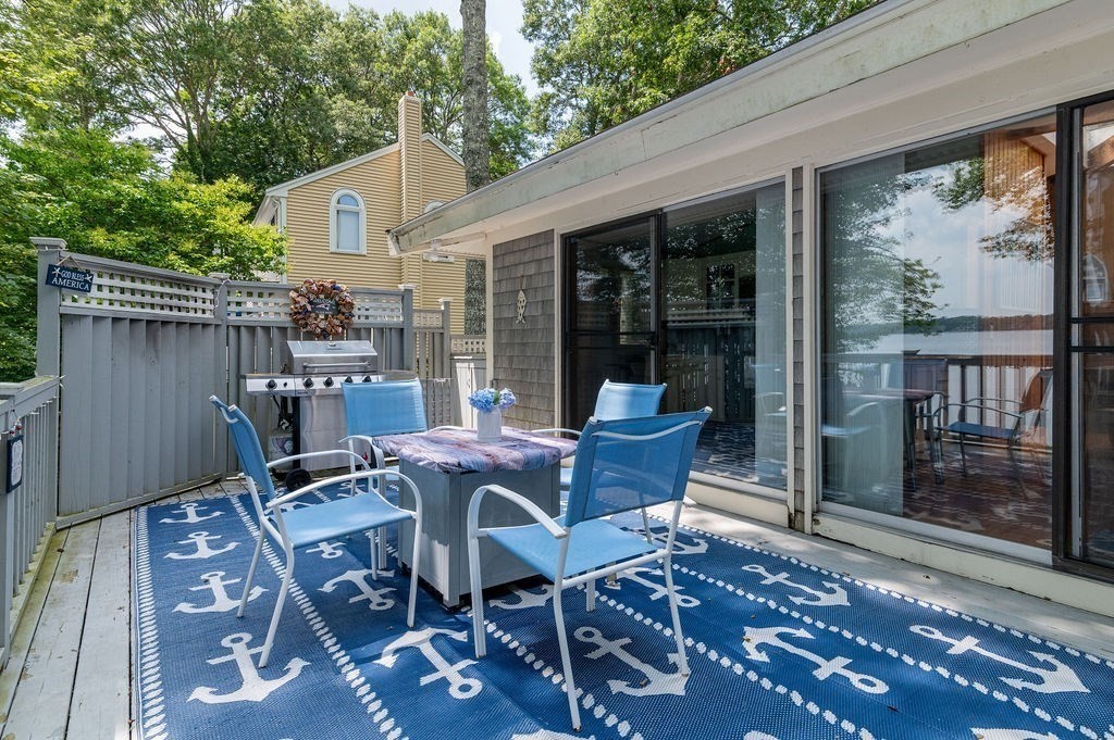 233 Hooppole Road Mashpee, MA 02649 - Photo 24 of 41