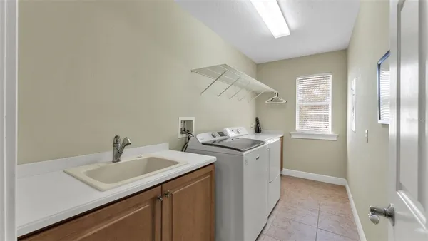 $660,000 | 3657 Frentress Drive, Lakeland, FL 33812