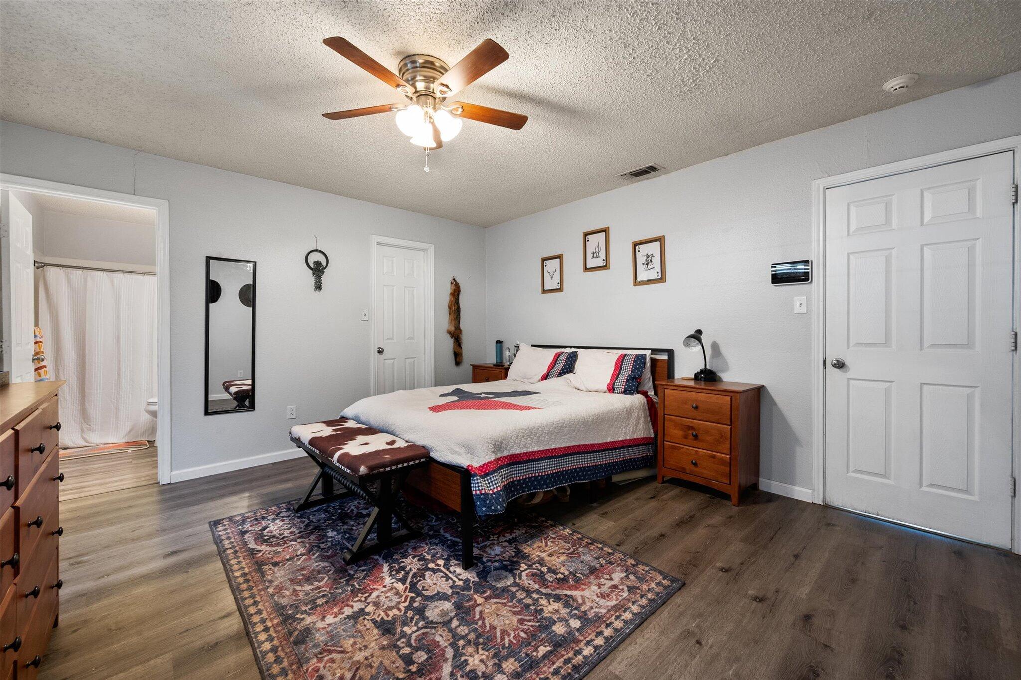 8811 Flint Avenue Lubbock, TX 79423 - Photo 20 of 30 30-8811 Flint_9160