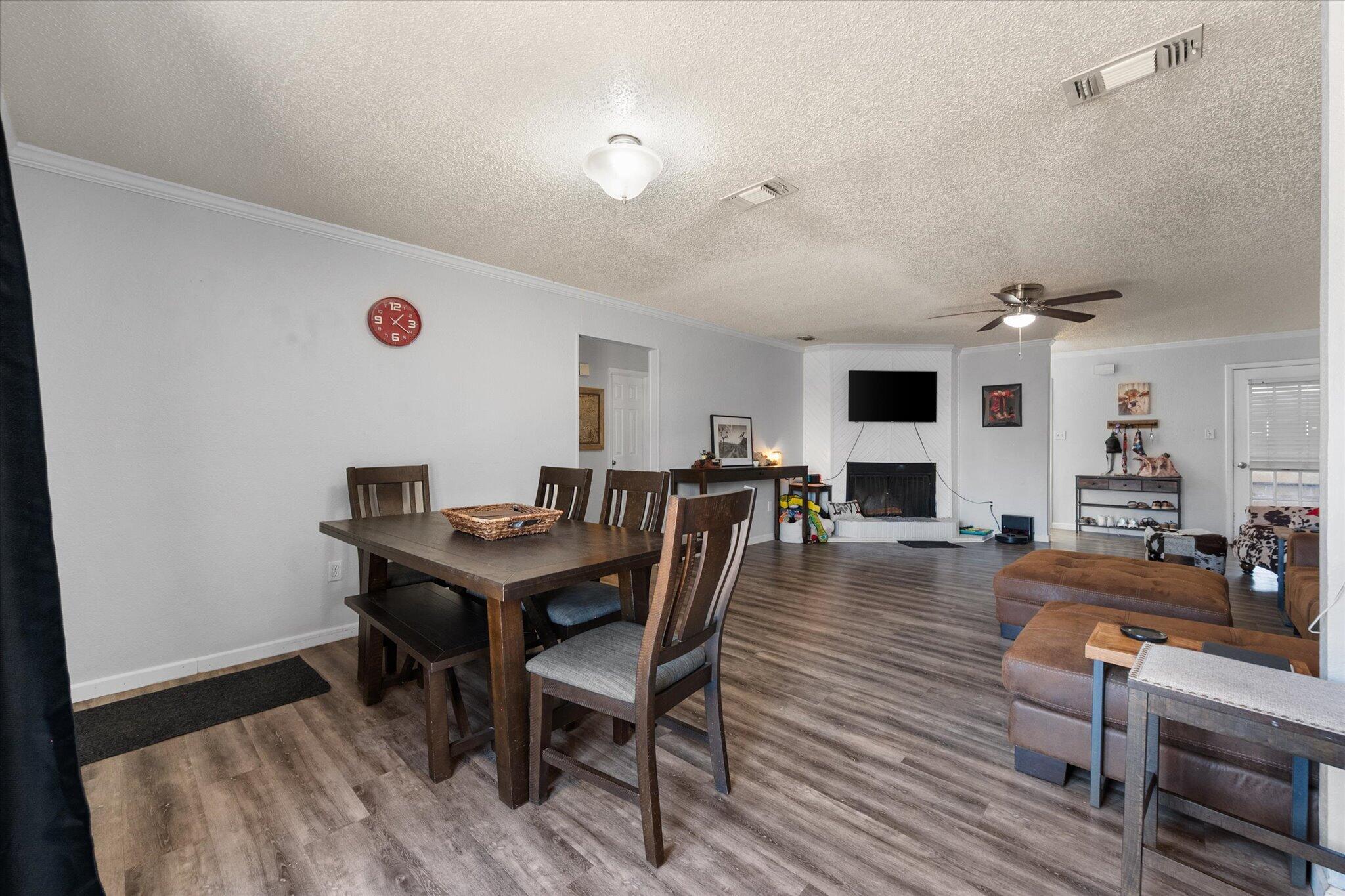 8811 Flint Avenue Lubbock, TX 79423 - Photo 9 of 30 27-8811 Flint_9090