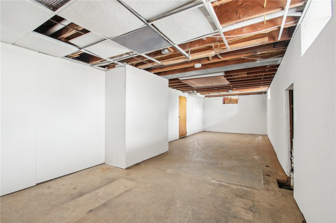 2186 Hylan Drive Henrietta, NY 14623 - Photo 17 of 19