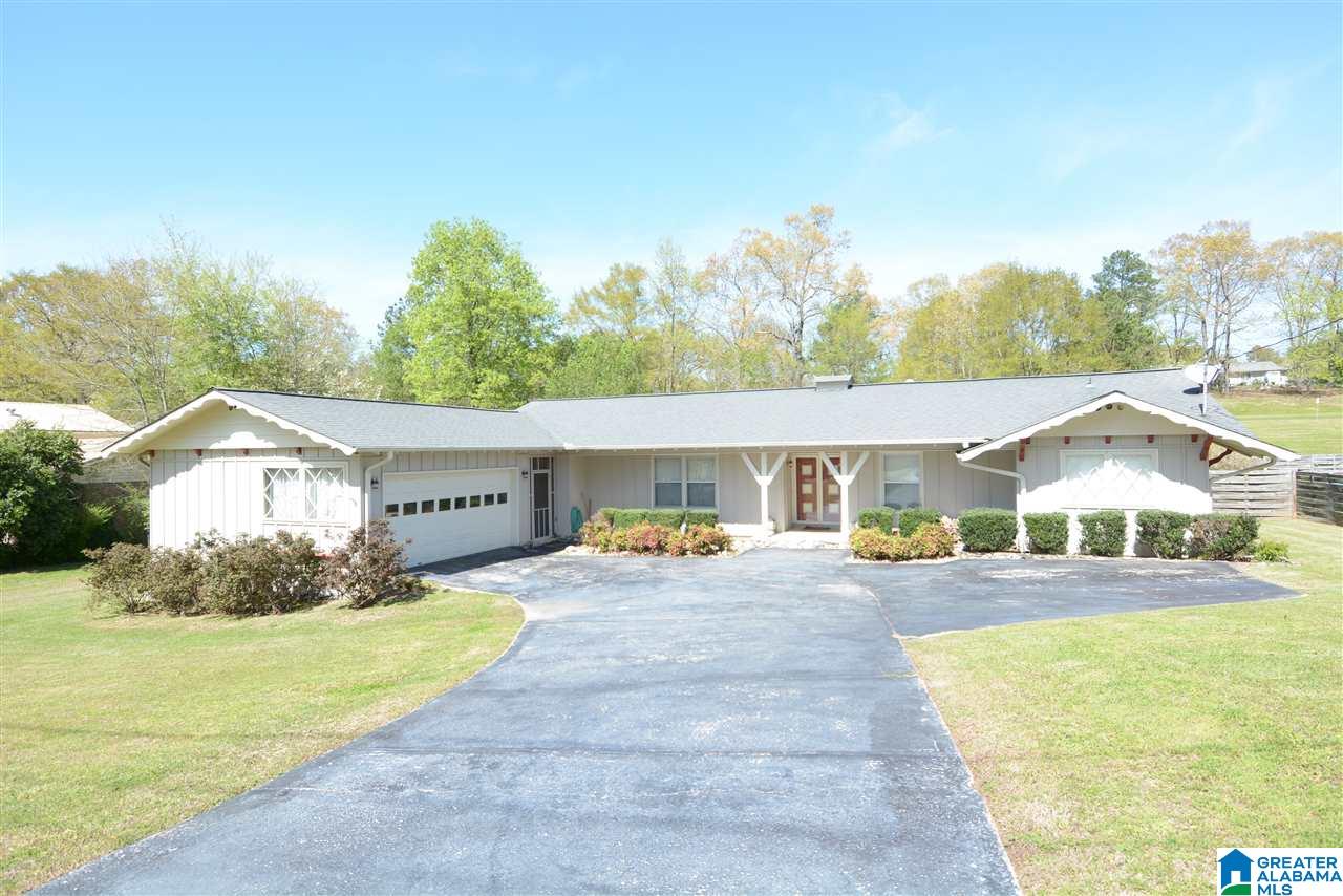 921 Cherokee Trail Anniston, AL 36206 - Photo 2 of 45