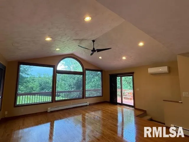 $399,900 | 11 Marty Lane, Macomb, IL 61455