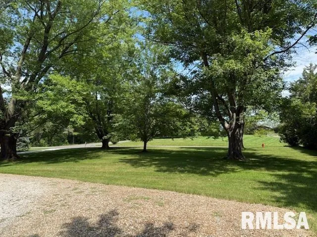 $399,900 | 11 Marty Lane, Macomb, IL 61455