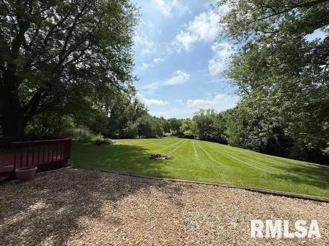 $399,900 | 11 Marty Lane, Macomb, IL 61455