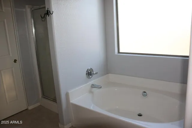 $2,200 | 11292 North 161st Drive, Surprise, AZ 85379