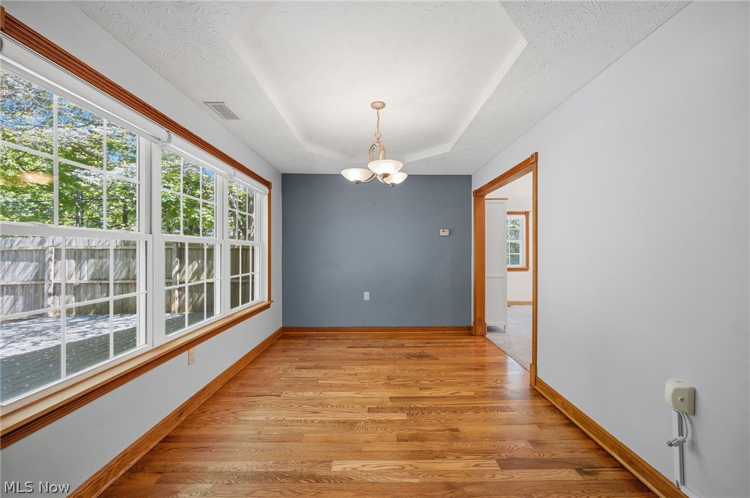 10137 Johnnycake Ridge Road Painesville, OH 44077 - Photo 21 of 50