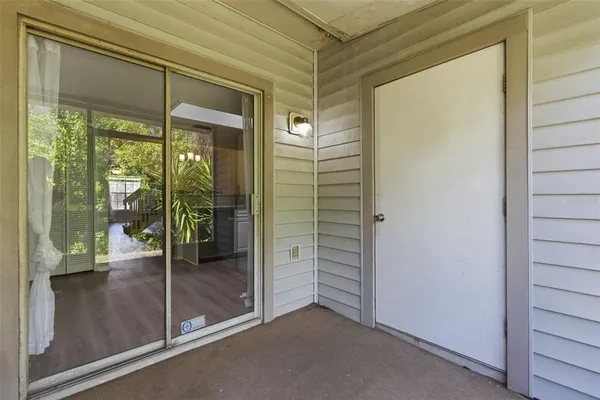 $265,000 | 2183 Fox Chase Boulevard, Palm Harbor, FL 34683