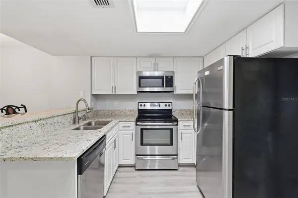 $265,000 | 2183 Fox Chase Boulevard, Palm Harbor, FL 34683