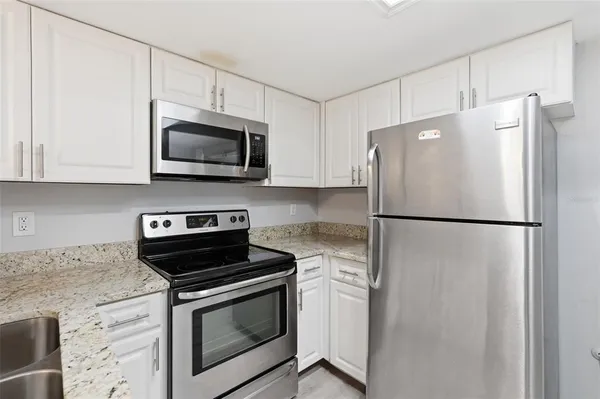 $265,000 | 2183 Fox Chase Boulevard, Palm Harbor, FL 34683