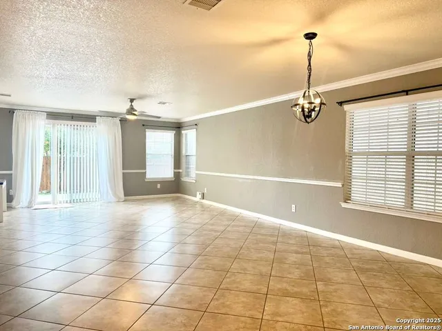 $2,400 | 11222 Branding Depot, San Antonio, TX 78254