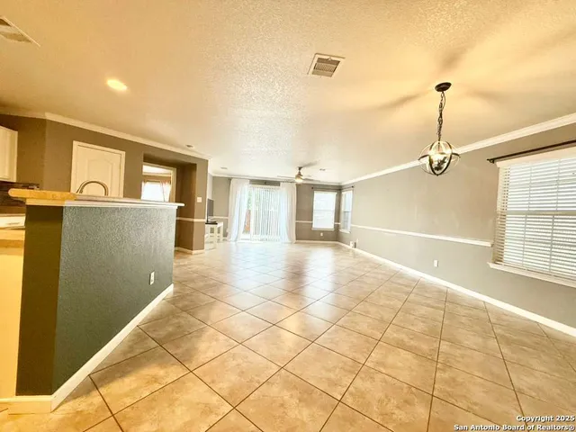 $2,400 | 11222 Branding Depot, San Antonio, TX 78254