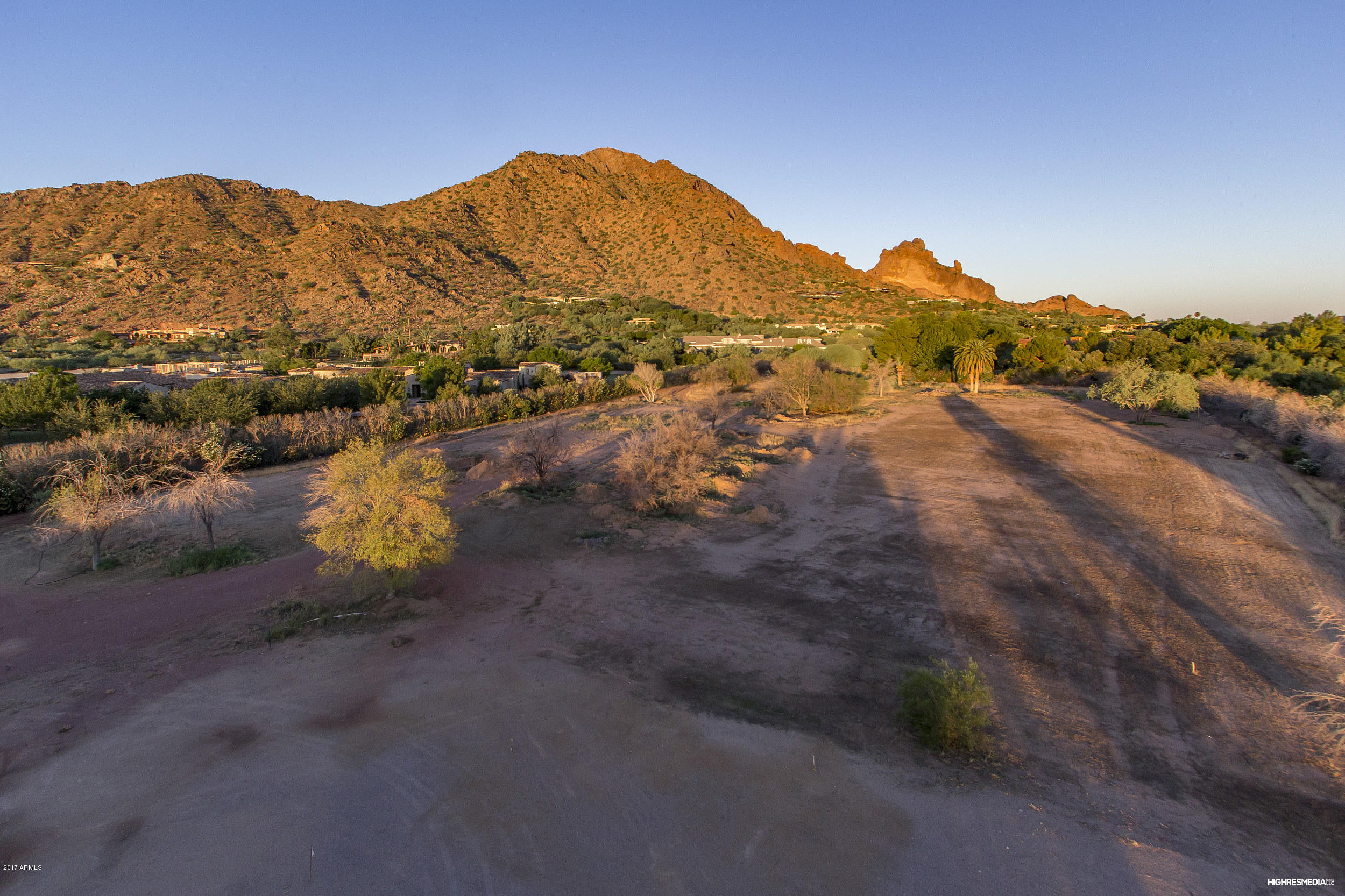 5740 North Yucca Road, Unit 2 Paradise Valley, AZ 85253 - Photo 8 of 15 HRM1454_web