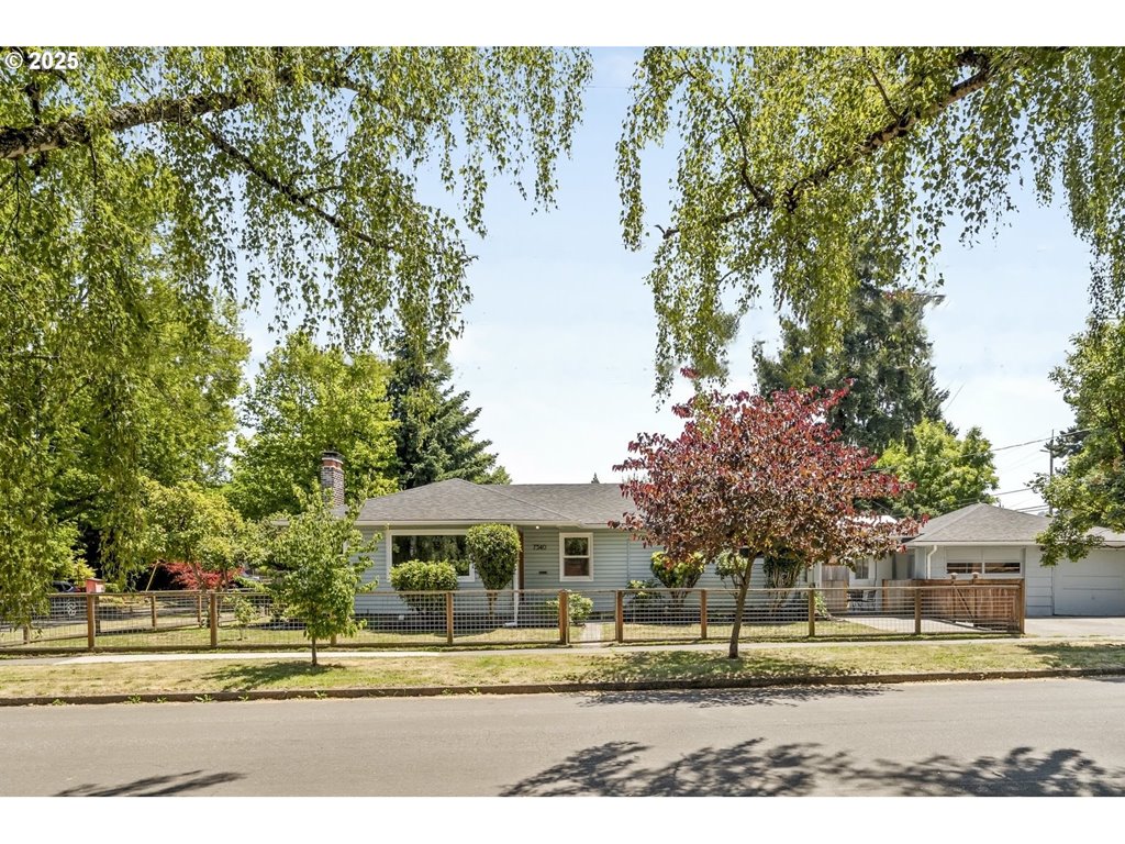 7540 North Reno Avenue Portland, OR 97203 - Photo 1 of 30 Gallery Image 1