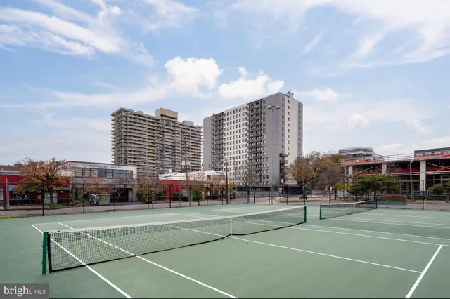 $394,900 | 801 North Pitt Street, Unit 1708, Alexandria, VA 22314