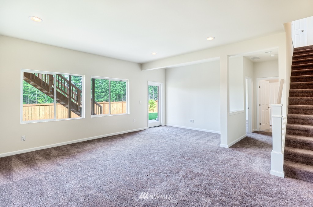 16230 Southeast 138th Place Renton, WA 98059 - Photo 10 of 15 Gallery Image 10