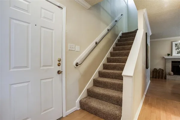 $1,700 | 5320 Columbia Avenue, Dallas, TX 75214