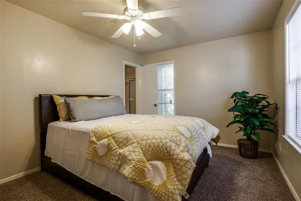 $1,700 | 5320 Columbia Avenue, Dallas, TX 75214