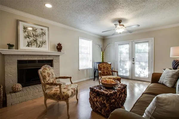 $1,700 | 5320 Columbia Avenue, Dallas, TX 75214