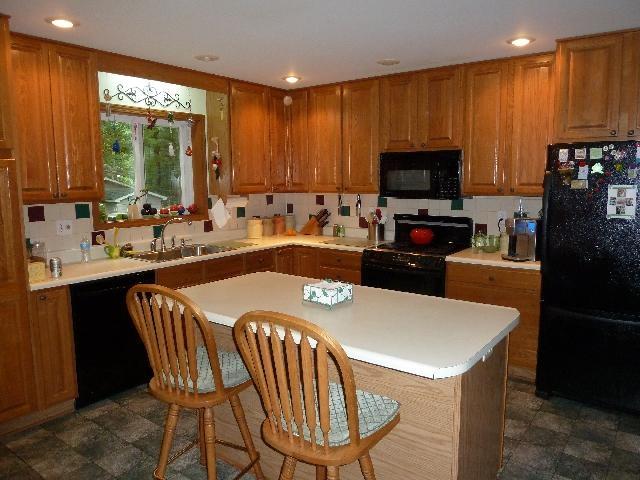 6248 Bennett Road Hubbard Lake, MI 49747 - Photo 3 of 19 Gallery Image 3
