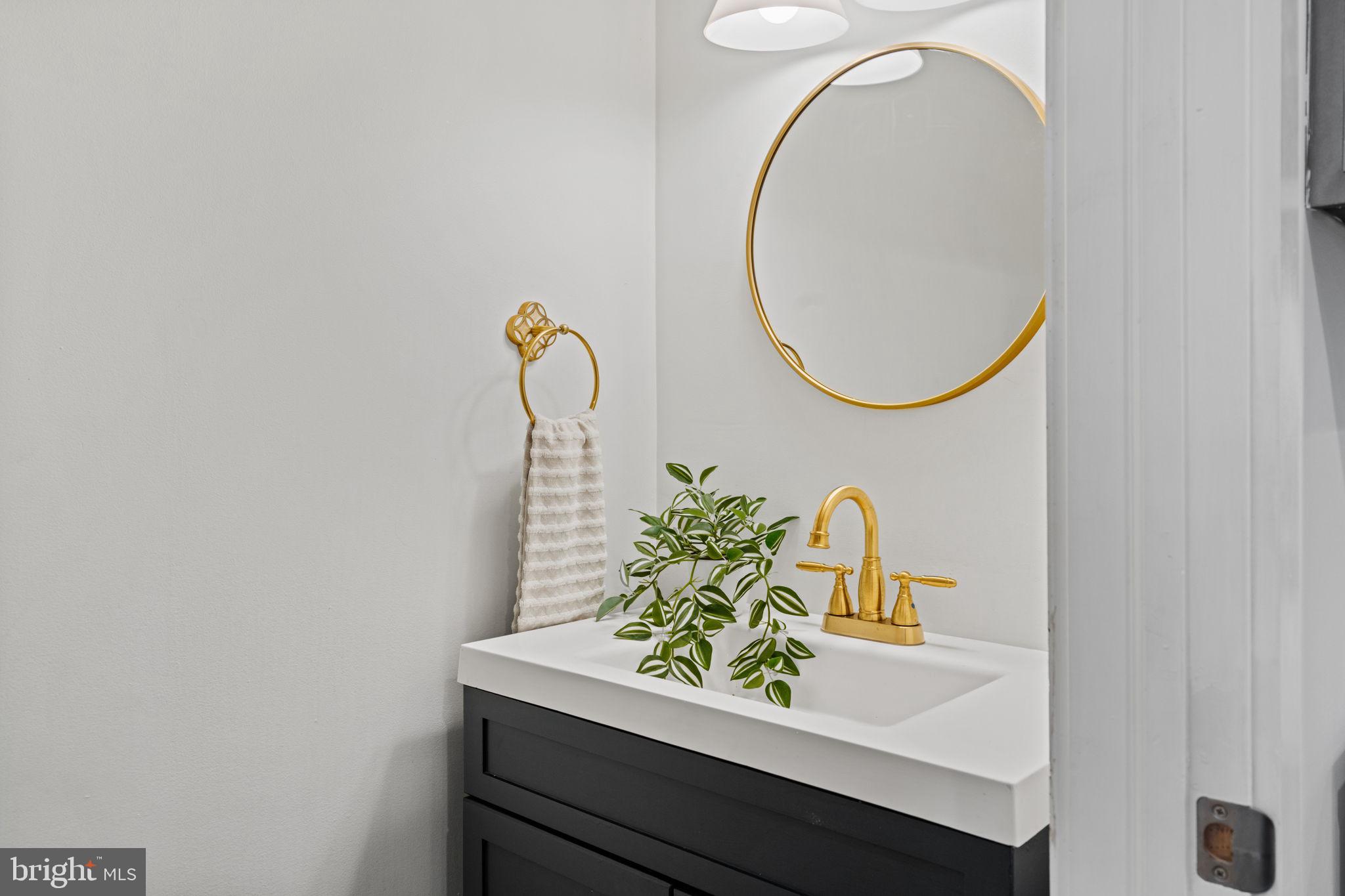 1629 South Camac Street Philadelphia, PA 19148 - Photo 15 of 34 a close view of sink and tap