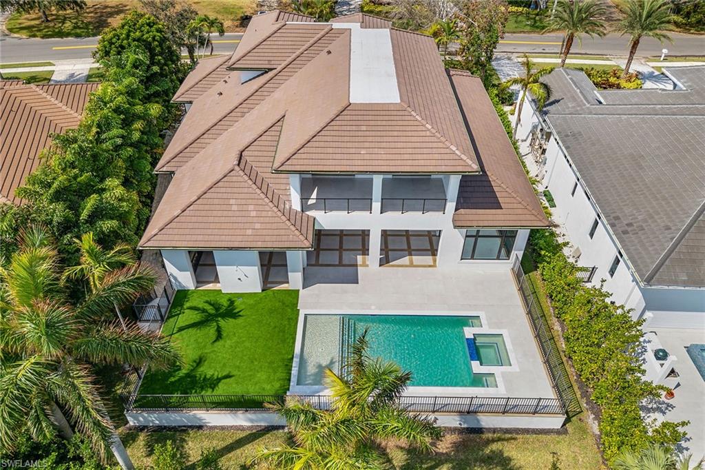 3280 Crayton Road Naples, FL 34103 - Photo 36 of 37