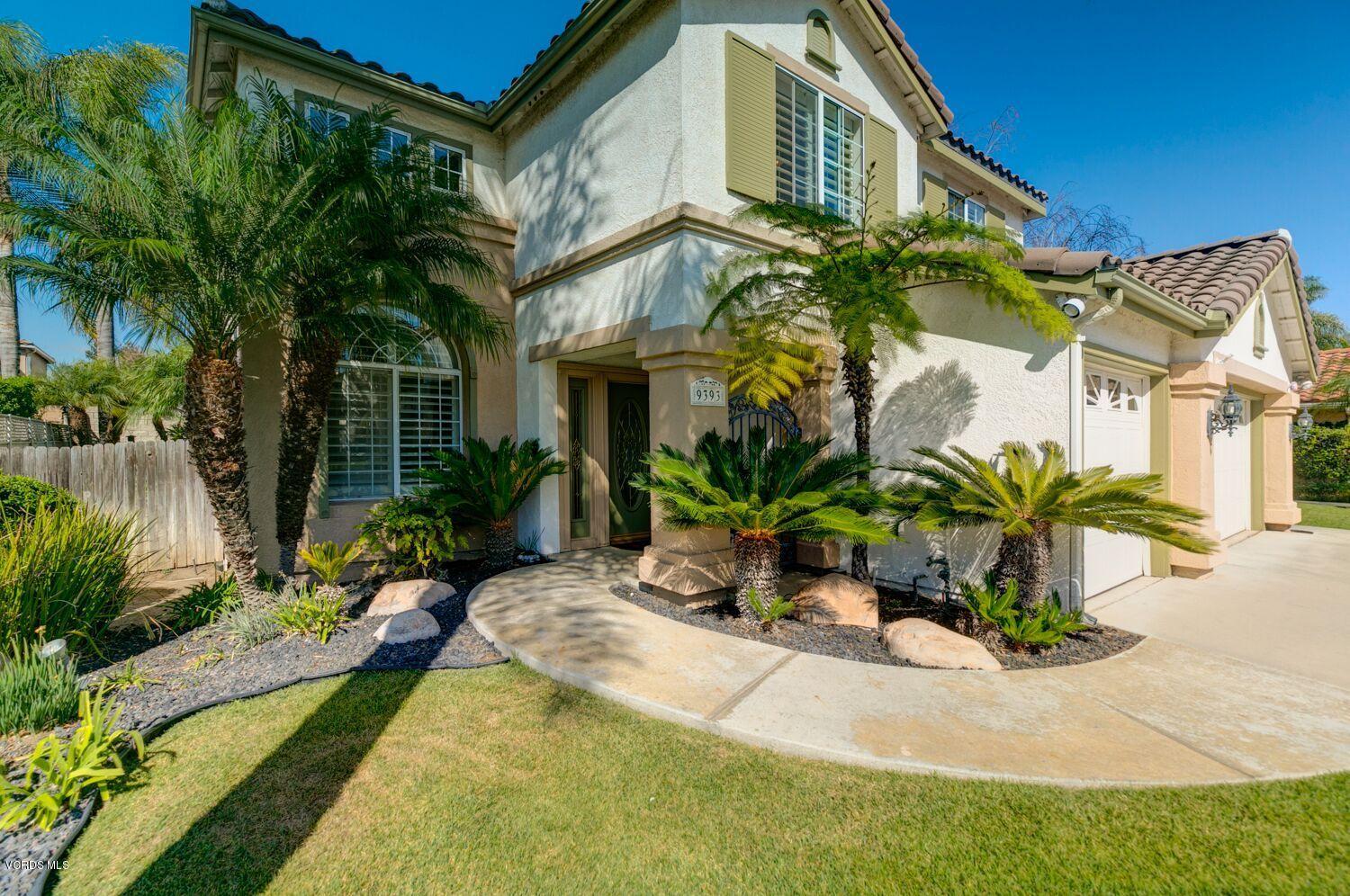 9393 Hollister Street Ventura, CA 93004 - Photo 2 of 34 TwoFishDigital_9393Hollister-3_preview