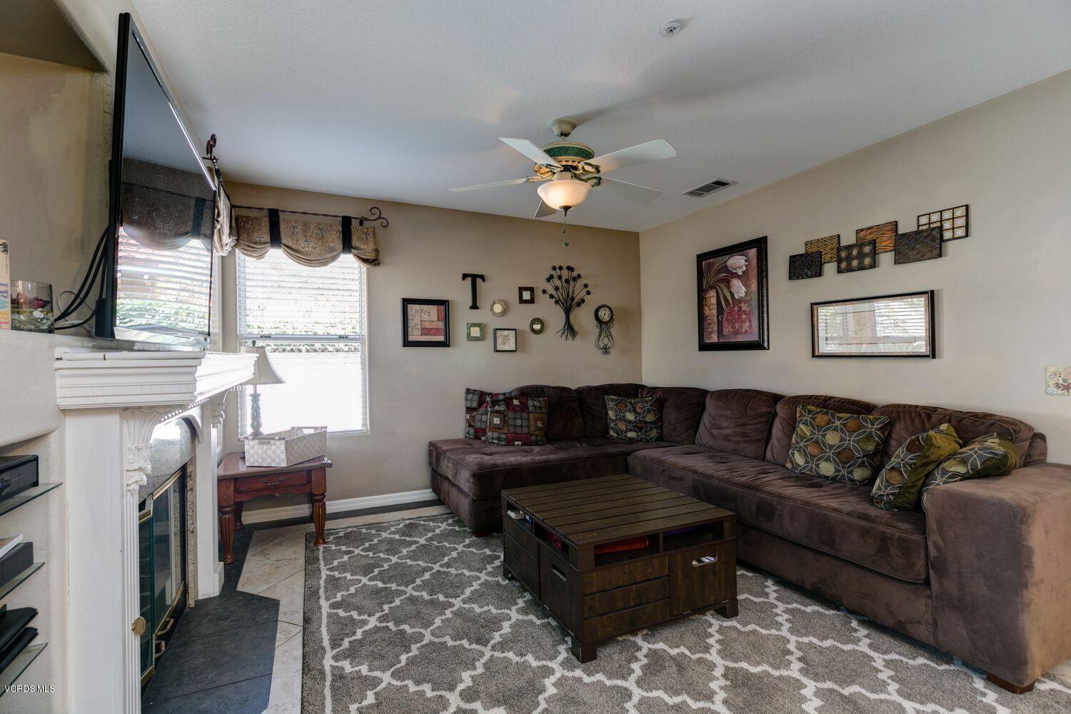 9393 Hollister Street Ventura, CA 93004 - Photo 13 of 34 TwoFishDigital_9393Hollister-15_preview