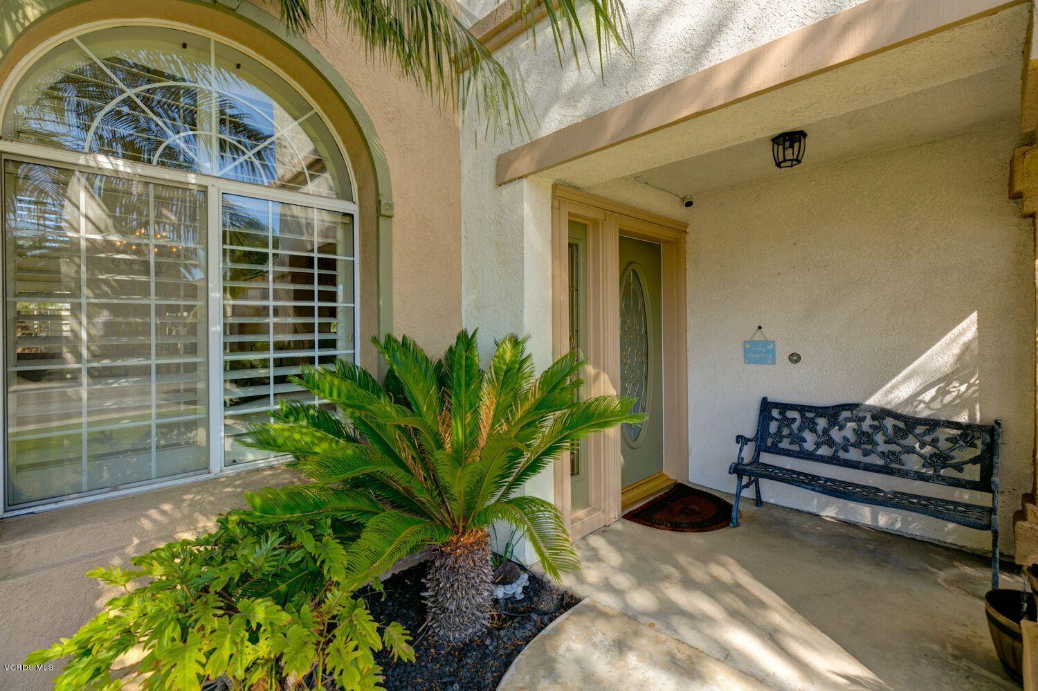 9393 Hollister Street Ventura, CA 93004 - Photo 3 of 34 TwoFishDigital_9393Hollister-4_preview