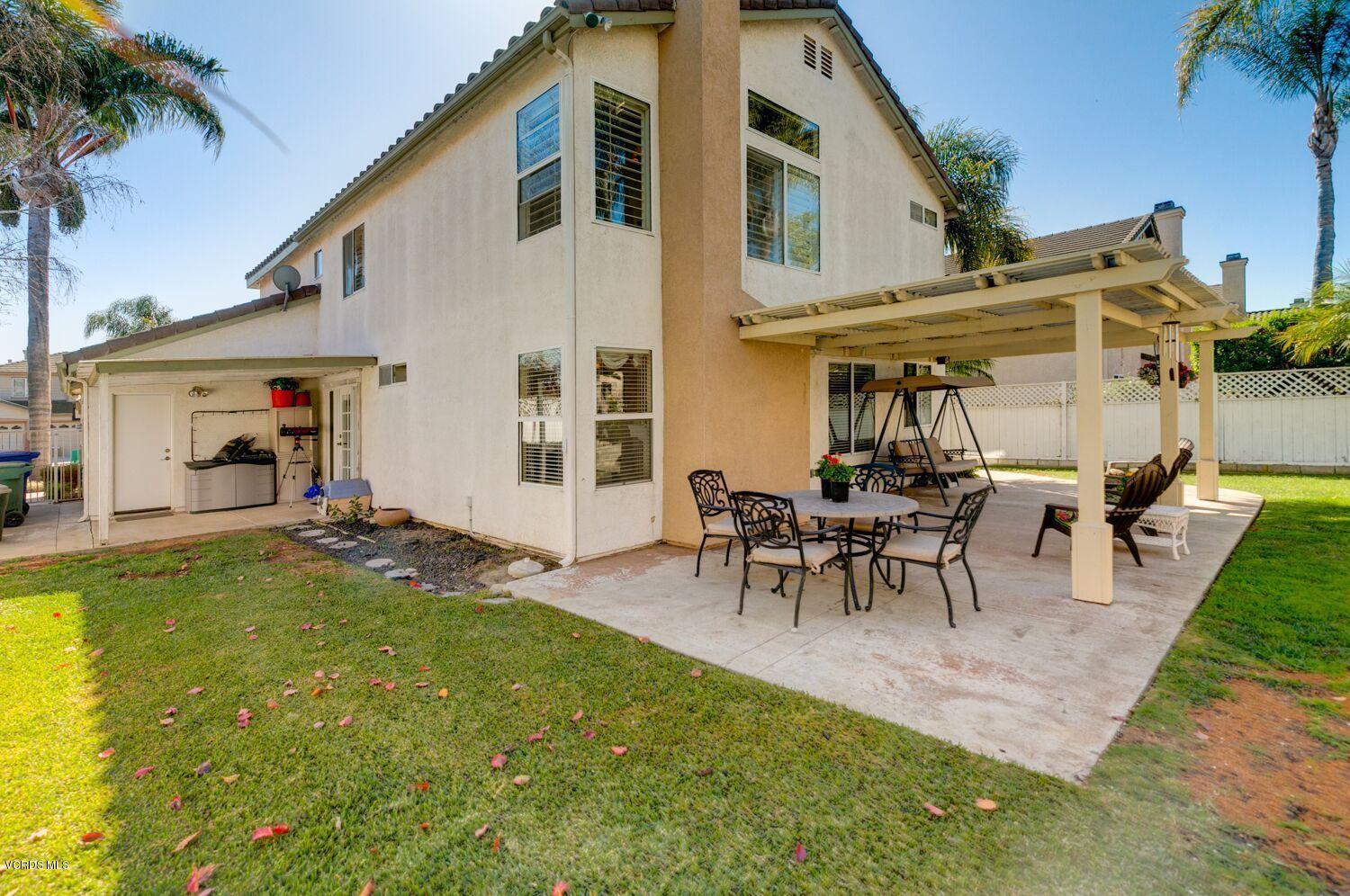 9393 Hollister Street Ventura, CA 93004 - Photo 27 of 34 TwoFishDigital_9393Hollister-31_preview