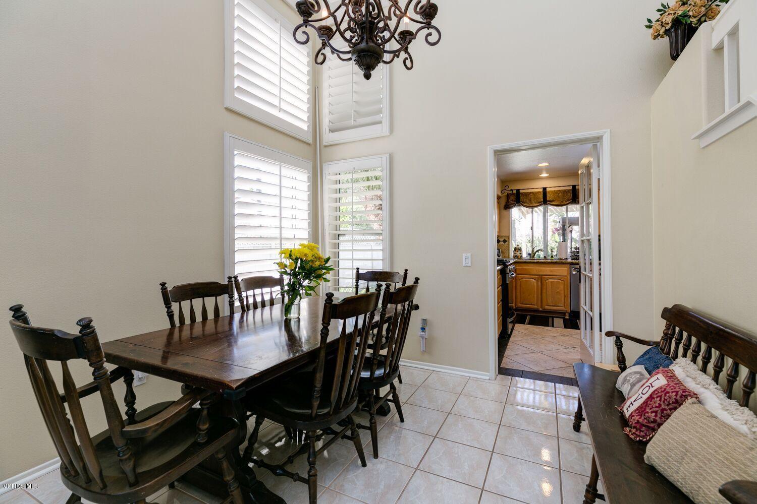 9393 Hollister Street Ventura, CA 93004 - Photo 9 of 34 TwoFishDigital_9393Hollister-10_preview