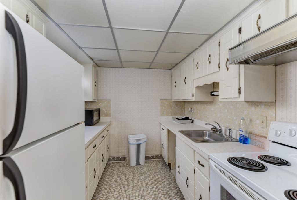 830 Elder Road, Unit B303 Homewood, IL 60430 - Photo 21 of 23