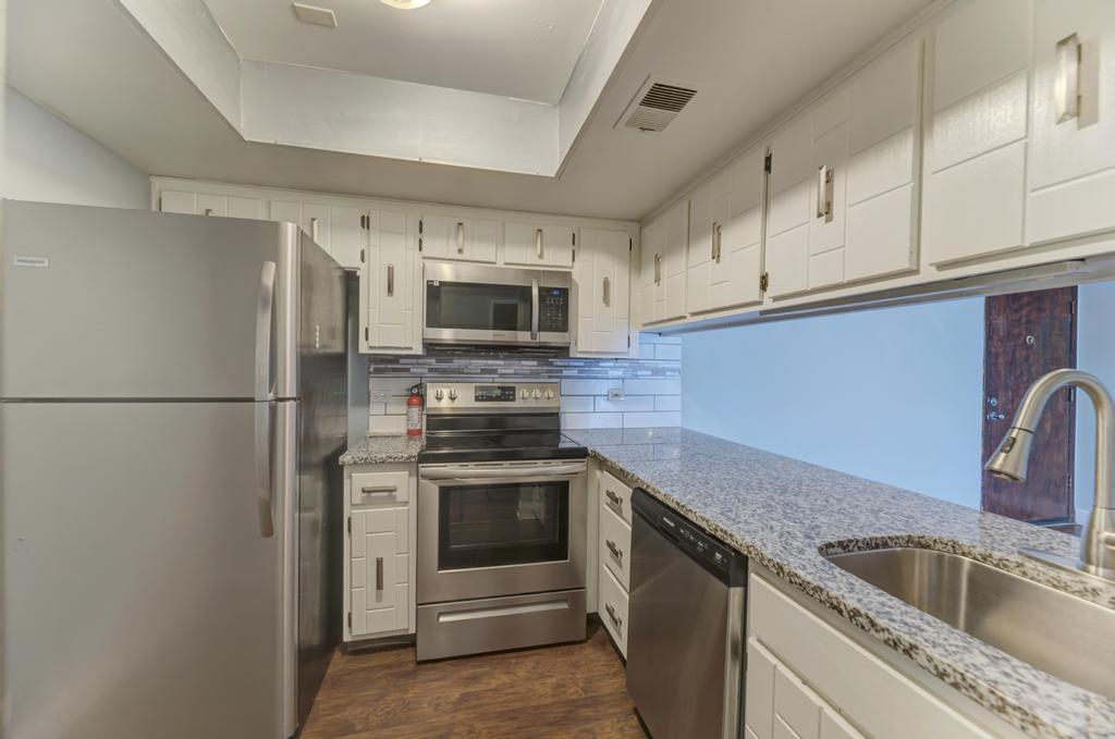 830 Elder Road, Unit B303 Homewood, IL 60430 - Photo 5 of 23