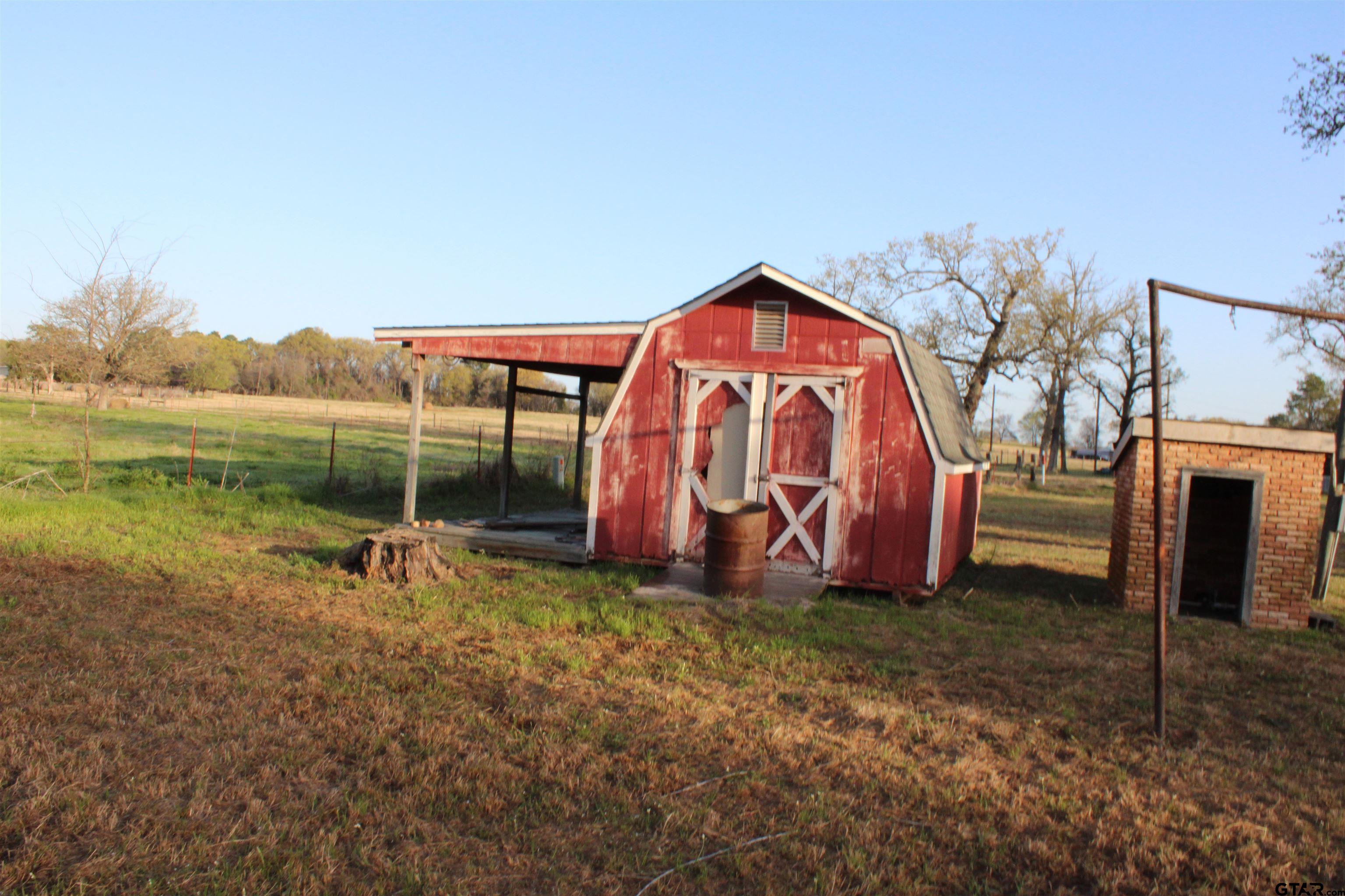 137 North Main Street Yantis, TX 75497 - Photo 21 of 22 a view of outdoor space with garden and entertaining space