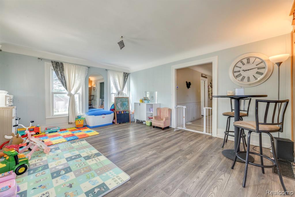 203 South Main Street Capac, MI 48014 - Photo 19 of 43 Gallery Image 19