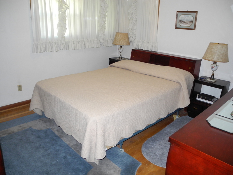 5132 Hazelridge Road Northwest Roanoke, VA 24012 - Photo 11 of 15 Bedroom