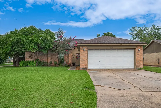 $215,000 | 1805 Willow Bend Drive, Wharton, TX 77488
