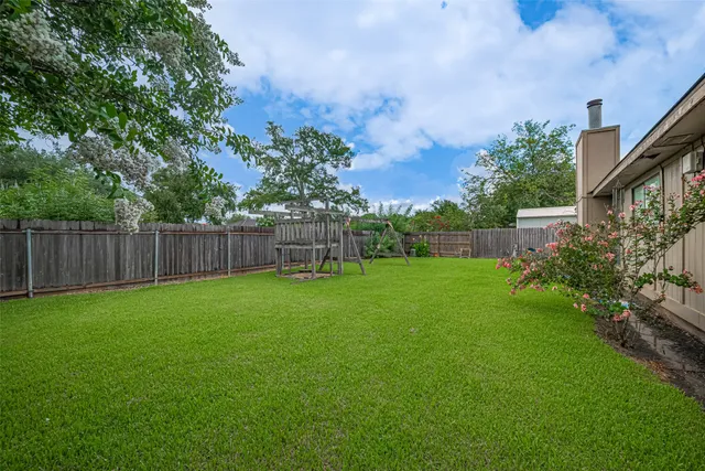 $215,000 | 1805 Willow Bend Drive, Wharton, TX 77488