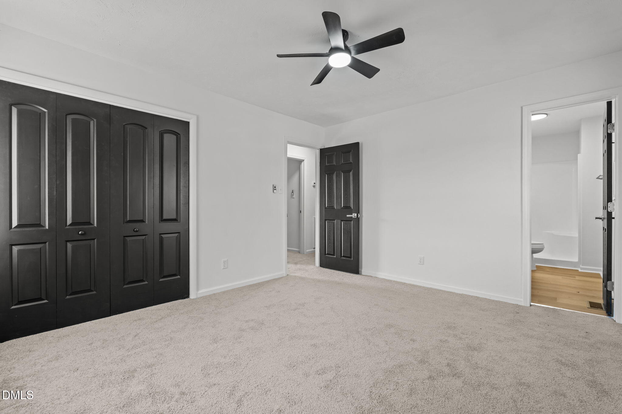 5420 Shipman Road Hope Mills, NC 28348 - Photo 14 of 31