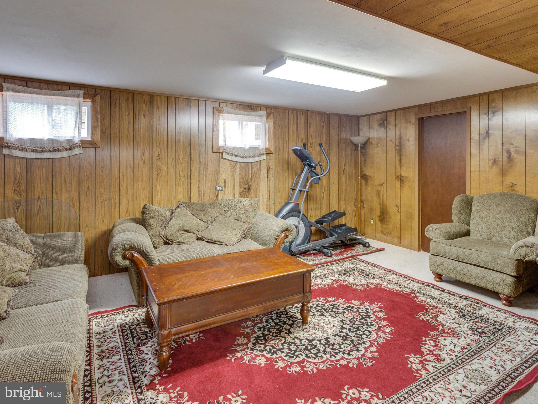 1724 Olney Road Falls Church, VA 22043 - Photo 17 of 30 Bedroom